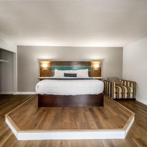 Mainstay Suites Moreno Valley Near March Air Reserve Base Exterior photo