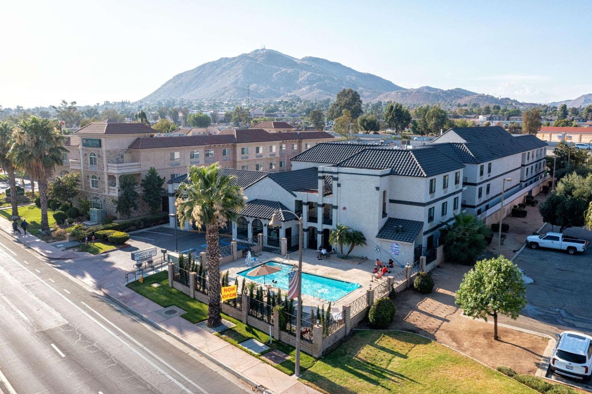 Mainstay Suites Moreno Valley Near March Air Reserve Base Exterior photo